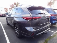 Used 2022  Toyota Highlander XLE AWD at CarloanExpress&period;Com near Hampton&comma; VA