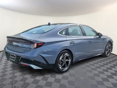 Used 2024  Hyundai Sonata SEL 2&period;5L FWD at CarloanExpress&period;Com near Hampton&comma; VA