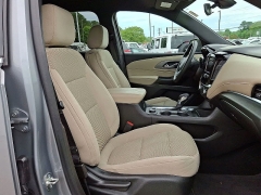 Used 2023  Chevrolet Traverse FWD 4dr LS w&sol;1LS at CarloanExpress&period;Com near Hampton&comma; VA