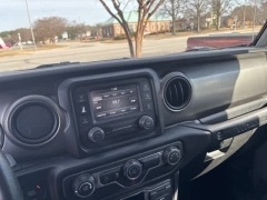 Used 2019  Jeep Wrangler Unlimited Sport 4x4 at CarloanExpress&period;Com near Hampton&comma; VA