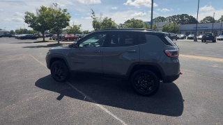 Used 2024  Jeep Compass Trailhawk 4x4 at CarloanExpress&period;Com near Hampton&comma; VA