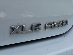 Used 2022  Toyota Highlander XLE AWD at CarloanExpress&period;Com near Hampton&comma; VA