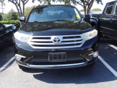 Used 2013  Toyota Highlander 4d SUV AWD Limited at CarloanExpress&period;Com near Hampton&comma; VA