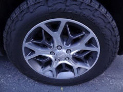 Used 2020  Jeep Grand Cherokee Overland 4x4 at CarloanExpress.Com near Hampton, VA