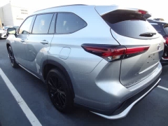 Used 2025  Toyota Highlander AWD &lpar;Natl&rpar; at CarloanExpress&period;Com near Hampton&comma; VA