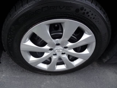 Used 2024  Toyota Corolla LE CVT &lpar;Natl&rpar; at CarloanExpress&period;Com near Hampton&comma; VA