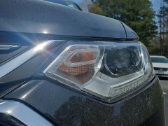 Used 2018  Chevrolet Traverse 4d SUV AWD LT Cloth w&sol;1LT at CarloanExpress&period;Com near Hampton&comma; VA