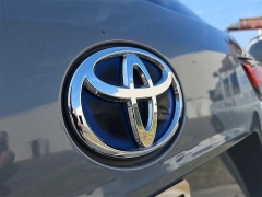 Used 2022  Toyota Highlander Hybrid Bronze Edition AWD at CarloanExpress&period;Com near Hampton&comma; VA