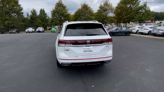 Used 2025  Volkswagen Atlas 2.0T SEL Premium R-Line 4MOTION at CarloanExpress.Com near Hampton, VA