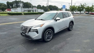 Used 2025  Nissan Rogue FWD SV at CarloanExpress&period;Com near Hampton&comma; VA