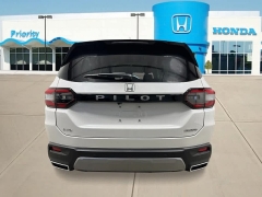 New 2026  Honda Pilot Touring AWD at CarloanExpress&period;Com near Hampton&comma; VA