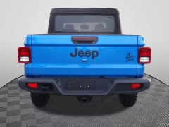 Used 2021  Jeep Gladiator Willys 4x4 at CarloanExpress&period;Com near Hampton&comma; VA