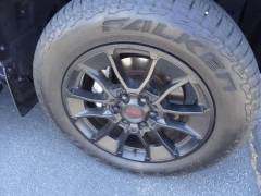 Used 2025  Toyota Tundra 4WD CrewMax 5&period;5' Bed &lpar;Natl&rpar; at CarloanExpress&period;Com near Hampton&comma; VA