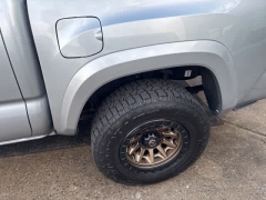 Used 2023  Toyota Tacoma 4WD Double Cab 5' Bed V6 &lpar;Natl&rpar; at CarloanExpress&period;Com near Hampton&comma; VA