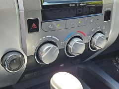 Used 2017  Toyota Tundra 4WD CrewMax 5&period;5' Bed 5&period;7L &lpar;Natl&rpar; at CarloanExpress&period;Com near Hampton&comma; VA