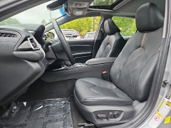 Used 2018  Toyota Camry Hybrid CVT &lpar;Natl&rpar; at CarloanExpress&period;Com near Hampton&comma; VA