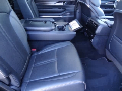 Used 2024  Jeep Grand Wagoneer L Series II 4x4 at CarloanExpress&period;Com near Hampton&comma; VA