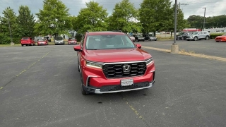 Used 2023  Honda Pilot Touring AWD at CarloanExpress&period;Com near Hampton&comma; VA