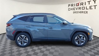 Used 2025  Hyundai Tucson SEL FWD at CarloanExpress&period;Com near Hampton&comma; VA