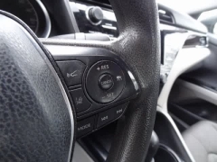 Used 2018  Toyota Camry Hybrid CVT &lpar;Natl&rpar; at CarloanExpress&period;Com near Hampton&comma; VA