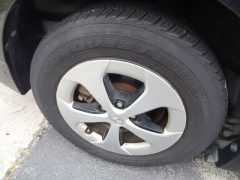 Used 2012  Toyota Prius 5dr HB &lpar;Natl&rpar; at CarloanExpress&period;Com near Hampton&comma; VA