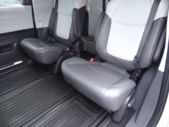 Used 2023  Toyota Sienna XSE FWD 7-Passenger &lpar;Natl&rpar; at CarloanExpress&period;Com near Hampton&comma; VA