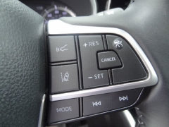 Used 2026  Toyota Highlander AWD &lpar;Natl&rpar; at CarloanExpress&period;Com near Hampton&comma; VA