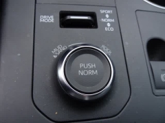 Used 2023  Toyota Highlander AWD &lpar;Natl&rpar; at CarloanExpress&period;Com near Hampton&comma; VA