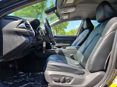 Used 2020  Toyota Camry SE Auto &lpar;Natl&rpar; at CarloanExpress&period;Com near Hampton&comma; VA