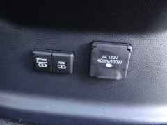 Used 2023  Toyota Tundra Hybrid 4WD Capstone CrewMax 5&period;5ft Bed at CarloanExpress&period;Com near Hampton&comma; VA