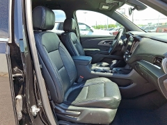 Used 2023  Chevrolet Traverse FWD 4dr LT Cloth w&sol;1LT at CarloanExpress&period;Com near Hampton&comma; VA