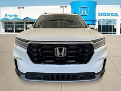 New 2025  Honda Pilot Touring+ AWD at CarloanExpress.Com near Hampton, VA
