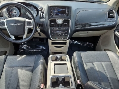 Used 2014  Chrysler Town & Country 4d Wagon Touring at CarloanExpress&period;Com near Hampton&comma; VA
