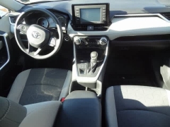 Used 2022  Toyota RAV4 XLE AWD at CarloanExpress.Com near Hampton, VA