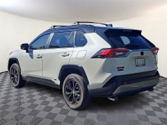 Used 2022  Toyota RAV4 Hybrid XSE AWD at CarloanExpress.Com near Hampton, VA