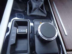 Used 2023  Toyota Tundra Hybrid 4WD Capstone CrewMax 5&period;5ft Bed at CarloanExpress&period;Com near Hampton&comma; VA