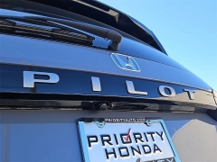 New 2026  Honda Pilot Elite AWD at CarloanExpress&period;Com near Hampton&comma; VA