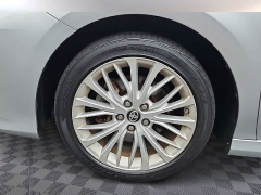 Used 2018  Toyota Camry Hybrid CVT &lpar;Natl&rpar; at CarloanExpress&period;Com near Hampton&comma; VA