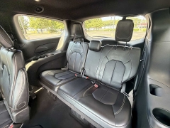 Used 2025  Chrysler Pacifica Select FWD at CarloanExpress&period;Com near Hampton&comma; VA