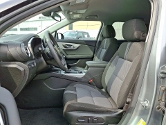 Used 2024  Chevrolet Blazer FWD 4dr LT w&sol;2LT at CarloanExpress&period;Com near Hampton&comma; VA