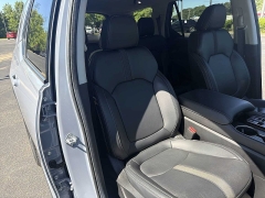 Used 2024  Honda Pilot Touring 2WD at CarloanExpress&period;Com near Hampton&comma; VA
