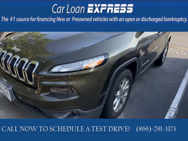 Used 2015  Jeep Cherokee 4WD 4dr Latitude at CarloanExpress.Com near Hampton, VA