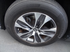 Used 2023  Toyota Highlander FWD &lpar;Natl&rpar; at CarloanExpress&period;Com near Hampton&comma; VA