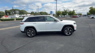 Used 2024  Jeep Grand Cherokee 4xe 4x4 at CarloanExpress&period;Com near Hampton&comma; VA