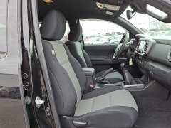 Used 2021  Toyota Tacoma 4WD Double Cab 5' Bed V6 &lpar;Natl&rpar; at CarloanExpress&period;Com near Hampton&comma; VA