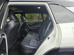Used 2022  Toyota RAV4 Hybrid XSE AWD at CarloanExpress.Com near Hampton, VA