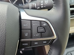 Used 2021  Toyota Highlander XLE AWD at CarloanExpress&period;Com near Hampton&comma; VA