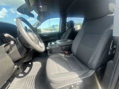 Used 2022  Chevrolet Silverado 1500 4WD Crew Cab 147" Custom at CarloanExpress.Com near Hampton, VA