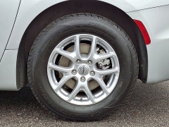 Used 2023  Chrysler Pacifica Touring L FWD at CarloanExpress&period;Com near Hampton&comma; VA