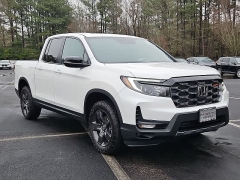 New 2026  Honda Ridgeline TrailSport AWD at CarloanExpress&period;Com near Hampton&comma; VA